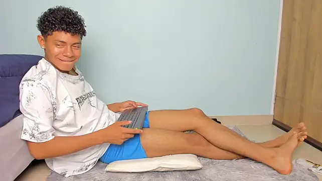 Chat XXX ao vivo de Taley_Carter