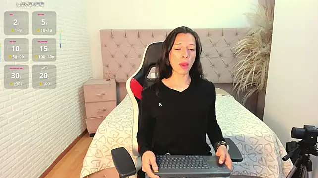 AleNoah_ – Naživo XXX chat