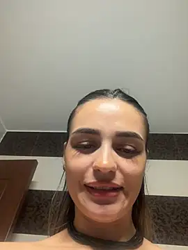 Chat +18 de SelenaSweetie ao vivo