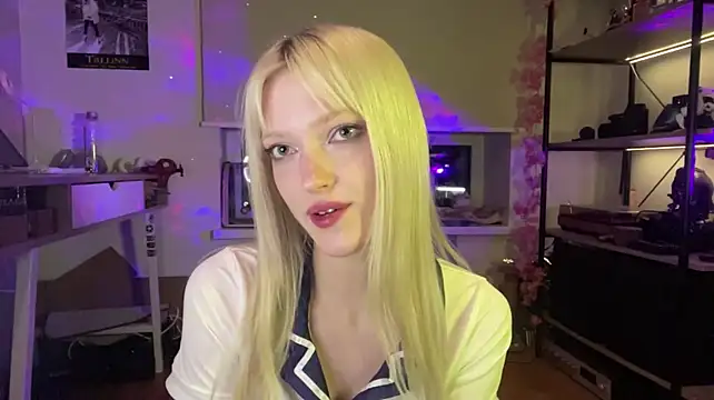 ShoshanaNogueras Chat XXX in diretta