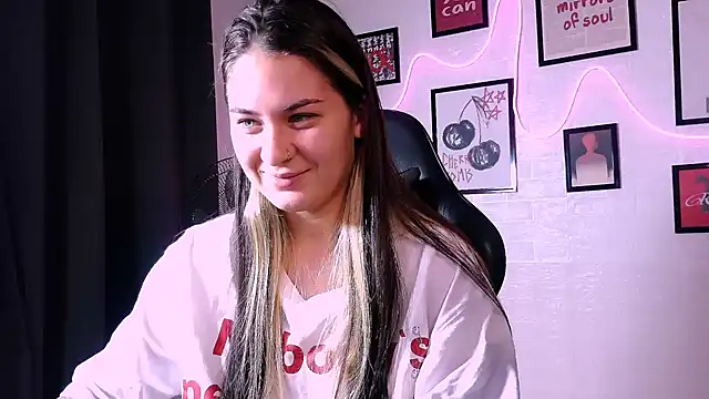 AlisaFrost's Live XXX Chat