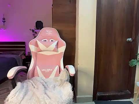 XXX chat uživo modela Angel_India