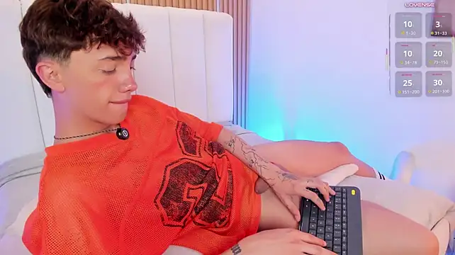 Chat +18 de Timothy_ros ao vivo