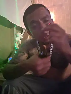 Boogiehtx713 live XXX chat