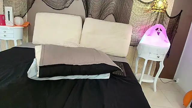 Tiifany_Baker live XXX chat