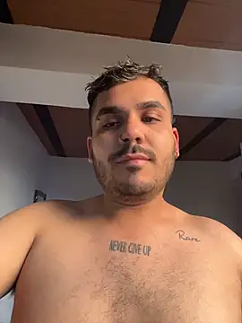 Kevin_Spenser Live XXX-chat
