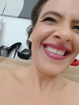RebeccaNoble Live XXX-chat