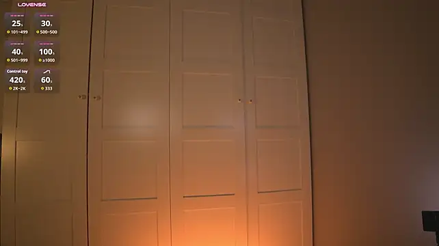 Živý XXX chat -JuicyMolly-