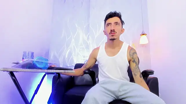 DylanAnderson1 – Naživo XXX chat