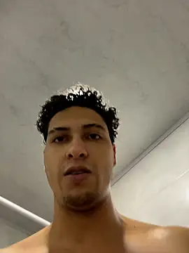 Chatroom XXX en direct de Kris_Khalifa69