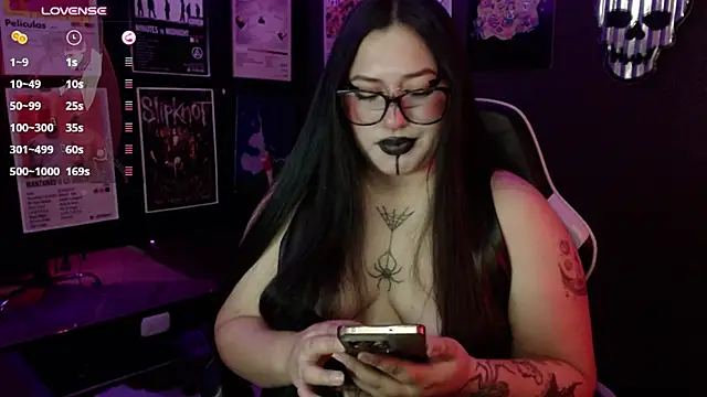 Ravendark_'s Live XXX Chat