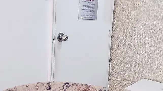 دردشة MilaCherryy الجنسية المباشرة
