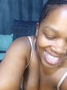 BigbootyNickyx's Live XXX Chat