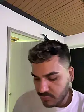 Kevin_Spenser Adlı Modelin Canlı XXX Sohbeti