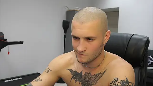 Igor_Wilde 라이브 XXX 채팅