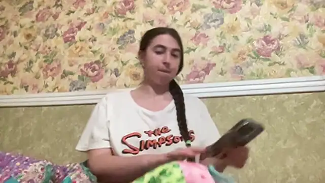 Aphr0ditee Adlı Modelin Canlı XXX Sohbeti