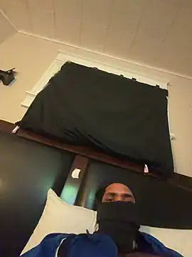 BigDick-A-Money Show in webcam