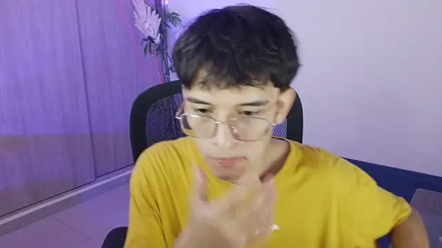noah_millerx webkamerás műsora