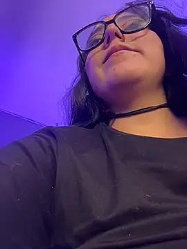 KatlynRous' Live XXX Chat