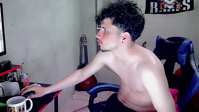 Atom_Hot Live XXX Chat