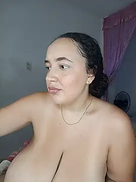 Miss-boobs Live XXX-chat