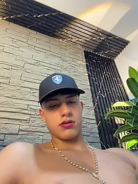 Chat XXX Live Lander_Cruz