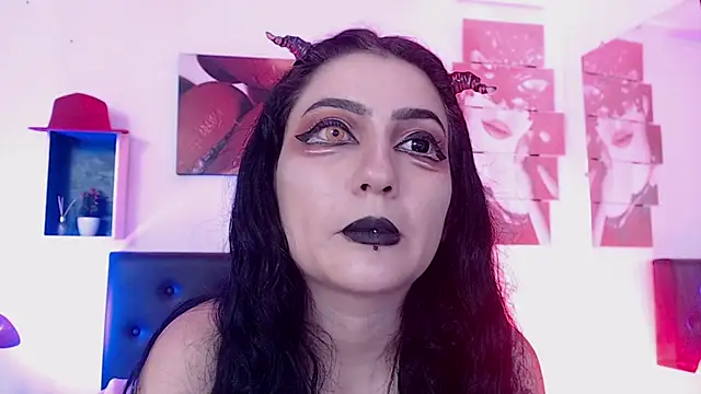 Chat +18 de sophy_rock ao vivo