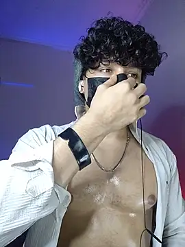 Chat XXX ao vivo de roxiii_