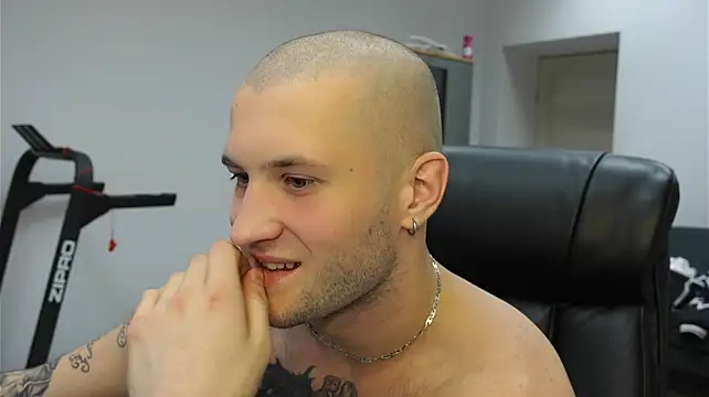Chat XXX ao vivo de Igor_Wilde
