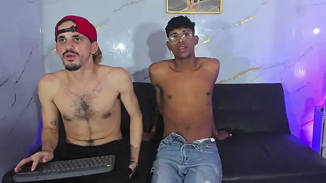 دردشة Dhey_sexx الجنسية المباشرة