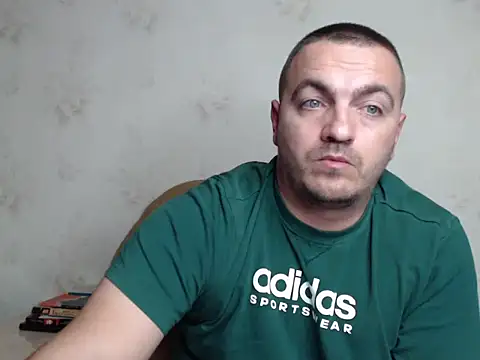 MasterTaylor élő XXX-chatje