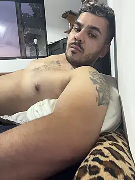 Kevin_Spenser Live XXX-Chat