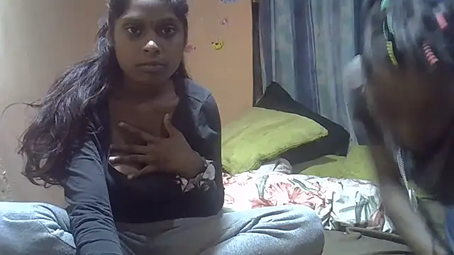 Indiansmiley01 Live XXX-Chat
