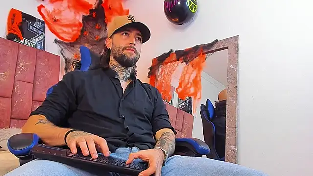 Chatroom XXX en direct de ALPHA_MASTER1