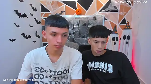 Juan_Nd_Steven – Naživo XXX chat