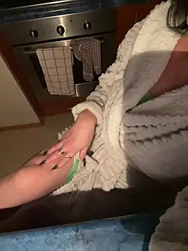 lilita21 现场XXX聊天
