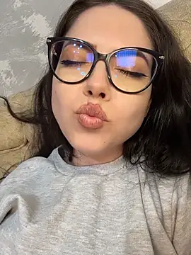 XXX chat uživo modela KaylaLewyss
