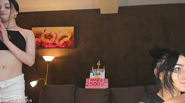 Chat XXX ao vivo de Roomies
