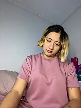 LizaSluty 现场XXX聊天