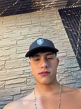 Lander_Cruz Chat XXX in diretta