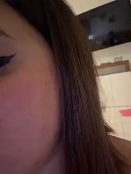 XXX chat uživo modela Novababy18