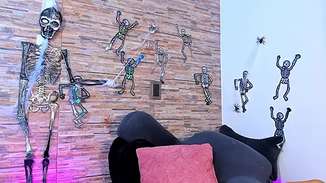 צ'אט XXX בשידור חי של nath_redrex