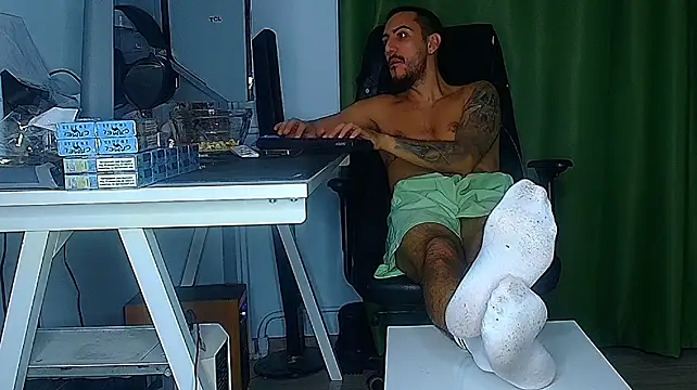 ArroganceKING Chat XXX in diretta