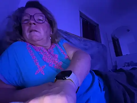Linda17340's Live XXX Chat