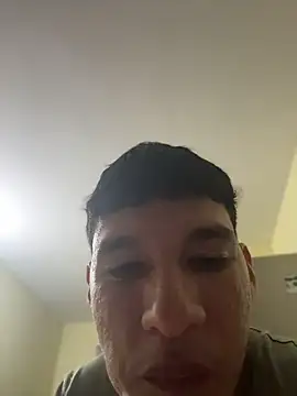 Paulhot018's Live XXX Chat