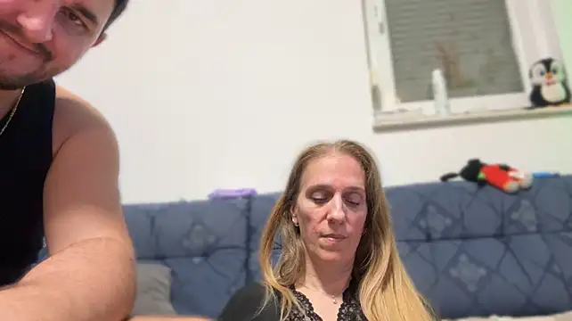 دردشة Milf_couple الجنسية المباشرة