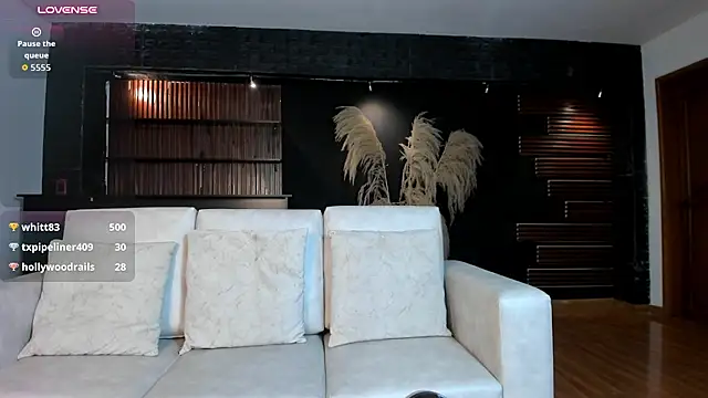 Ariana_rousee 现场XXX聊天