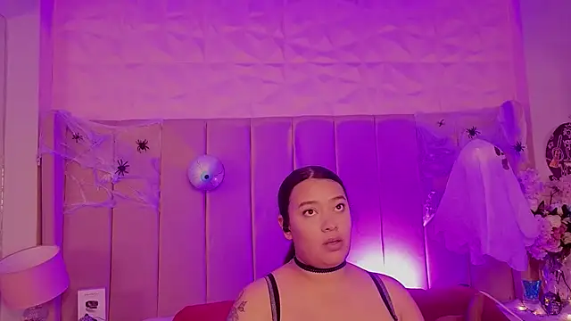 MollyBigBoobs12 现场XXX聊天