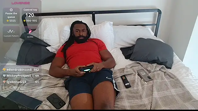 blackmuscless XXX чат на живо