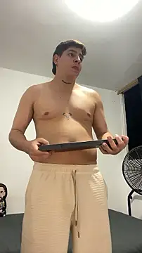 Fozil_Dvice Chat XXX in diretta